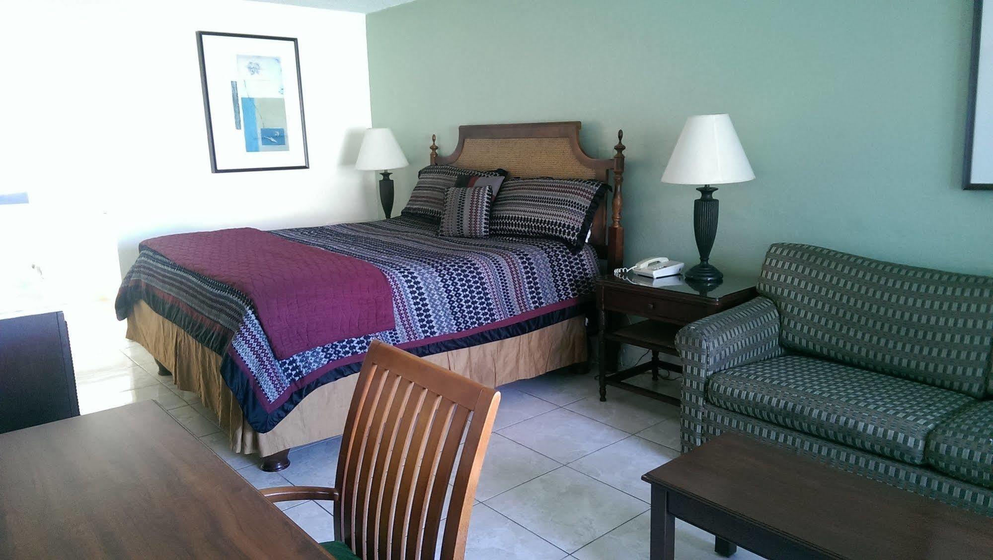 Boca Inn Boca Raton Buitenkant foto